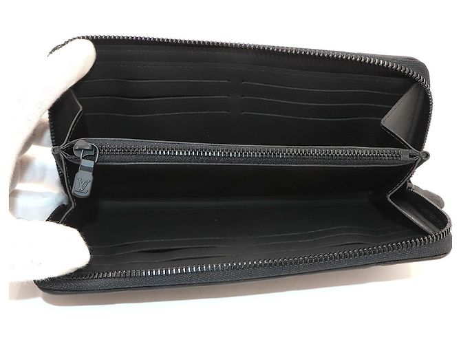 Louis Vuitton Monogram Shadow Long Wallet Black - view 6