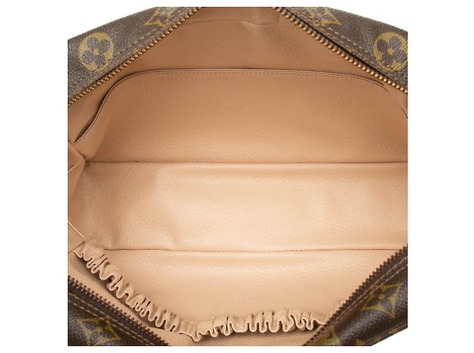 Louis Vuitton Brown Monogram Trousse Toilette 28 Castaño - vista 4