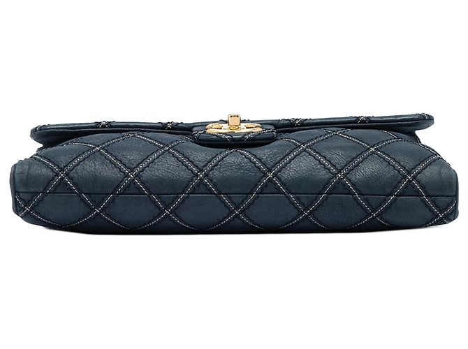 Chanel Blue Jumbo Quilted Calfskin Triple Stitched Flap Blu navy - vista 3