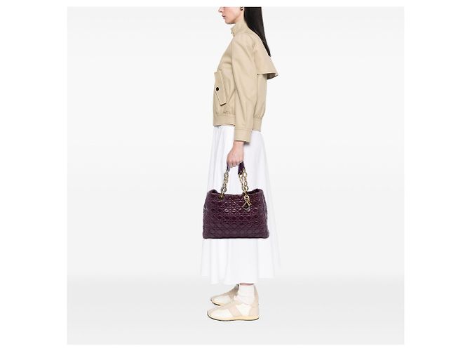 Autre Marque Dior Lady Dior Soft Shopping Tote Large aus Lackleder Cannage Lila Dunkelviolett - Ansicht 6