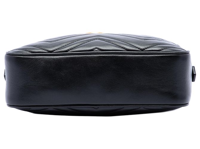 Gucci Borsa a tracolla Small GG Marmont Matelassé in pelle di vitello nera Nero - vista 3