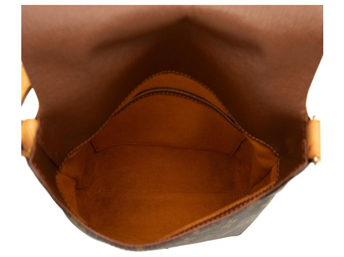 Louis Vuitton Brown Monogram Musette Salsa PM Long Strap Marrom - vista 4