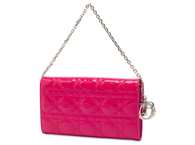 Cartera con cadena Lady Dior de piel charol rosa Cannage de Dior - vista 2