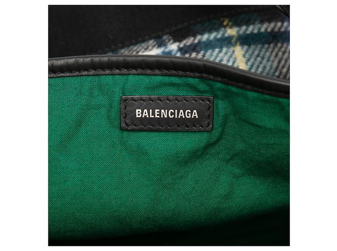 Balenciaga Cabas S in lana a quadri verde e blu navy Verde scuro - vista 5