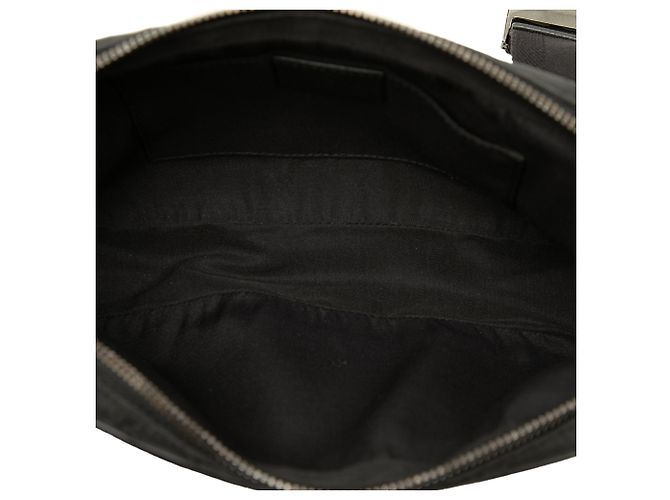 Borsetta a vita Gucci in nylon GG nero - vista 4