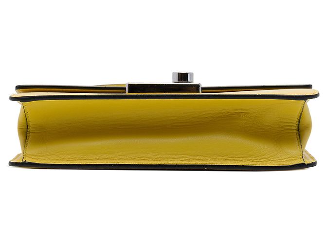 Prada Yellow Saffiano Lux Sound Lock Crossbody Amarillo - vista 3