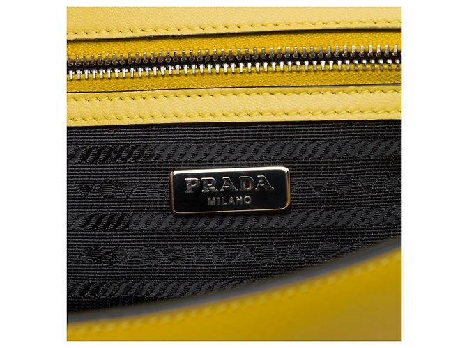 Prada Yellow Saffiano Lux Sound Lock Crossbody Amarillo - vista 5