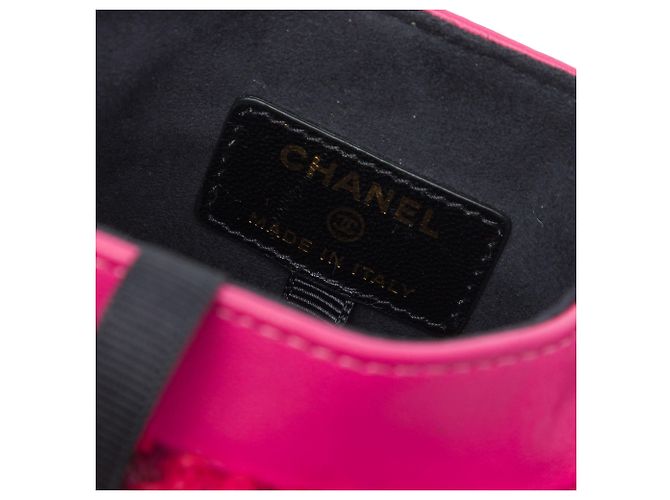 Chanel Handyhalter mit Kette aus rosa Tweed Pink - Ansicht 5