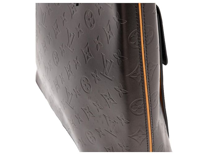 Louis Vuitton Gray Monogram Mat Wilwood Castaño - vista 6