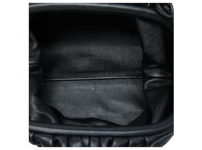 Bottega Veneta The Mini Pouch Crossbody in nappa nera Nero - vista 4