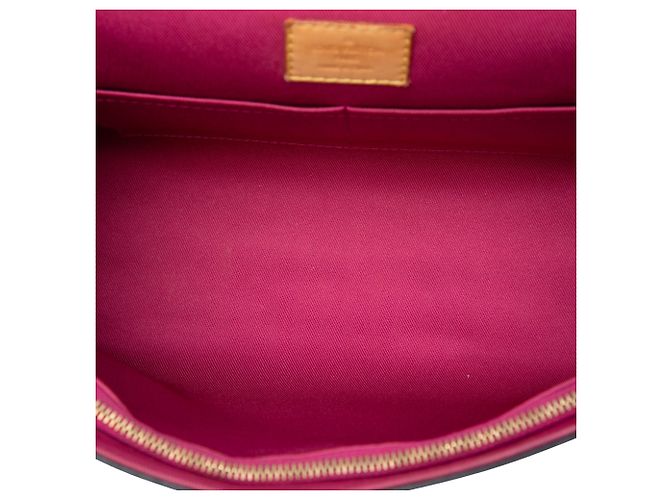 Louis Vuitton Brown Monogram Cluny BB Marrom - vista 4