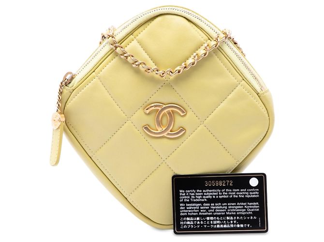 Chanel Yellow CC Quilted Lambskin Diamond Clutch mit Kette Gelb - Ansicht 7