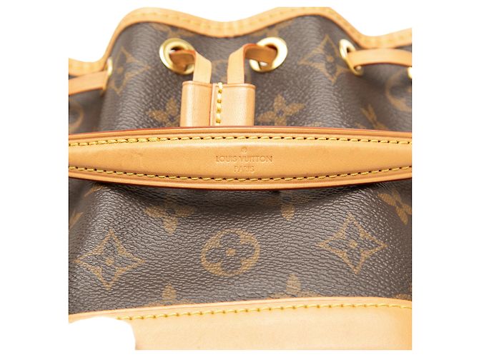 Louis Vuitton Brown Monogram Nano Noe Castaño - vista 5