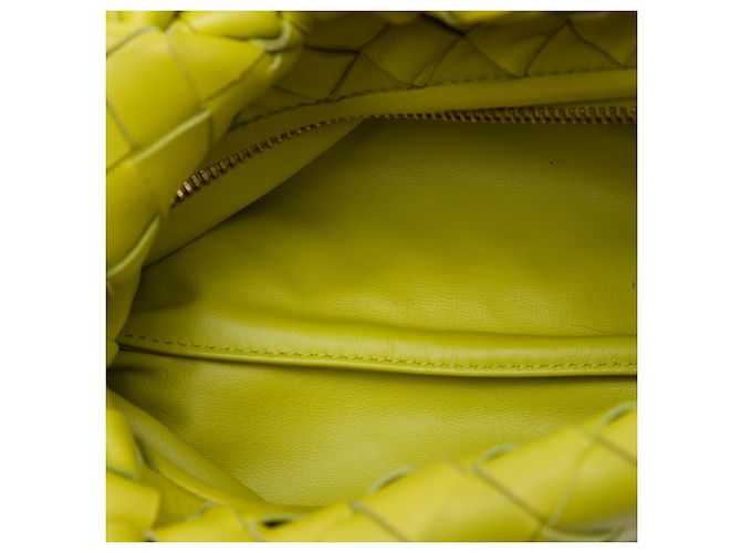 Bottega Veneta Mini Jodie in Nappa Intrecciato Verde Verde oliva - vista 4