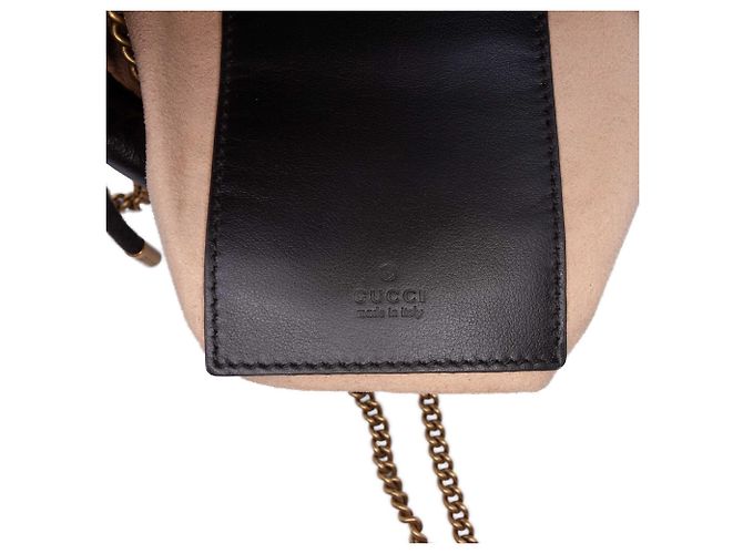 Borsa secchiello Gucci GG Marmont in pelle di vitello matelassé nera, piccola Nero - vista 6