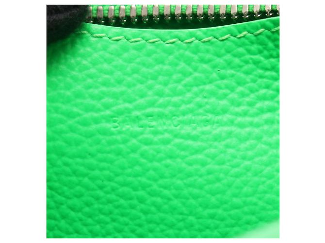 Borsa 2-Way Balenciaga Neo Classic Nano Verde - vista 4