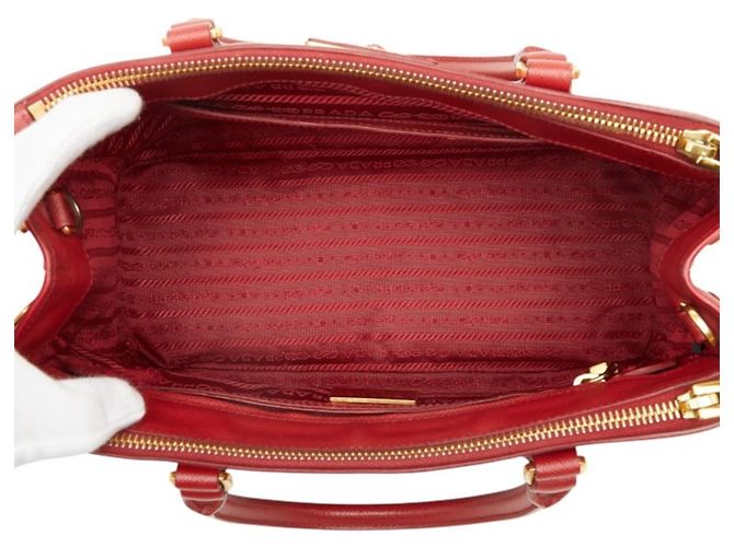 Prada Saffiano Galleria Handtasche aus rotem Leder - Ansicht 9