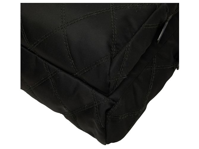 Mini zaino trapuntato Prada con placca logo Triangle Nero - vista 4