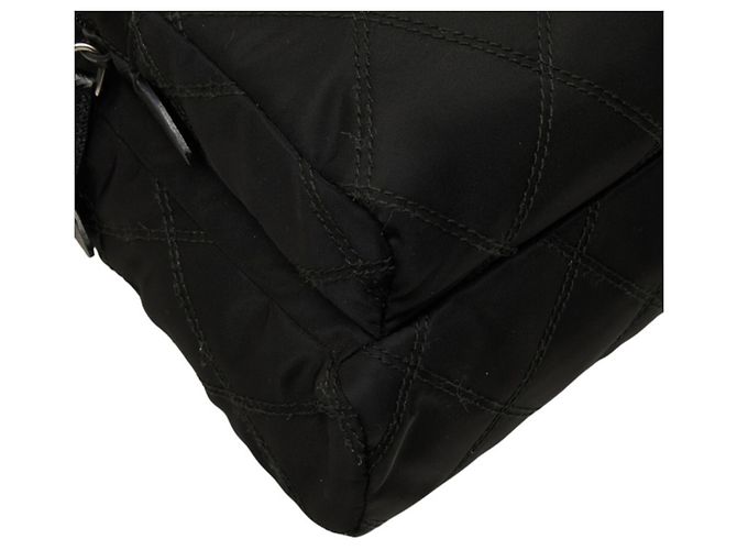 Mini zaino trapuntato Prada con placca logo Triangle Nero - vista 5