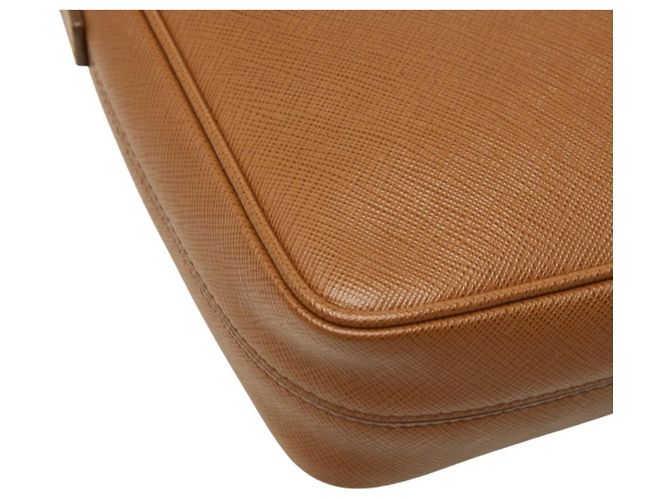 Sac à épaule Prada en cuir Saffiano marron - vue 5