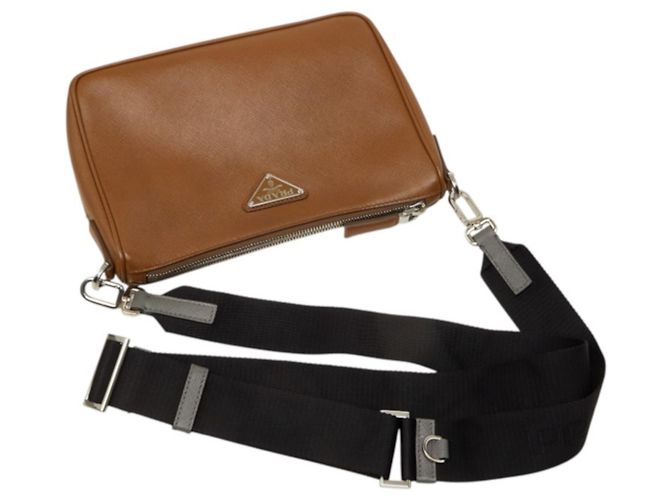 Sac à épaule Prada en cuir Saffiano marron - vue 9