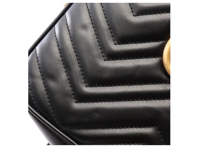 Borsa a tracolla in pelle Gucci GG Marmont Nero - vista 7