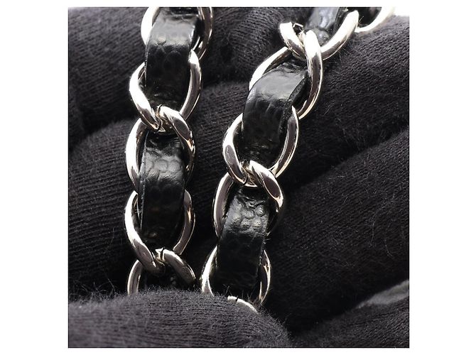 Chanel Matelassé Double Flap Schultertasche Schwarz - Ansicht 8
