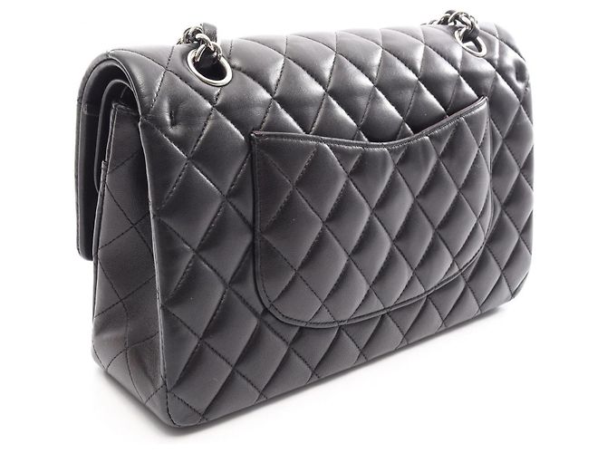 Bolsa de Ombro Chanel Matelassé Double Flap Preto - vista 2