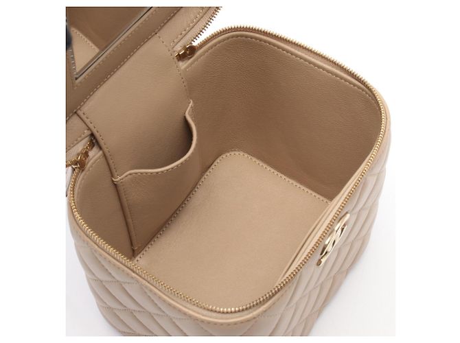 Vanity Chanel Matelassé Handtasche aus beigem Leder - Ansicht 3