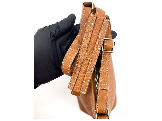 Hermès Berlingot Leather PM Marrom - vista 7