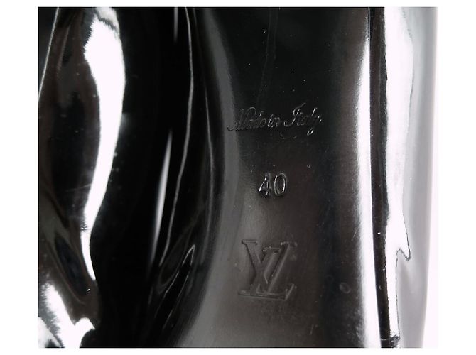 SCARPE LOUIS VUITTON DECOLLETÉ MADELEINE 40 IN PELLE NERA LOGO LV Nero - vista 7