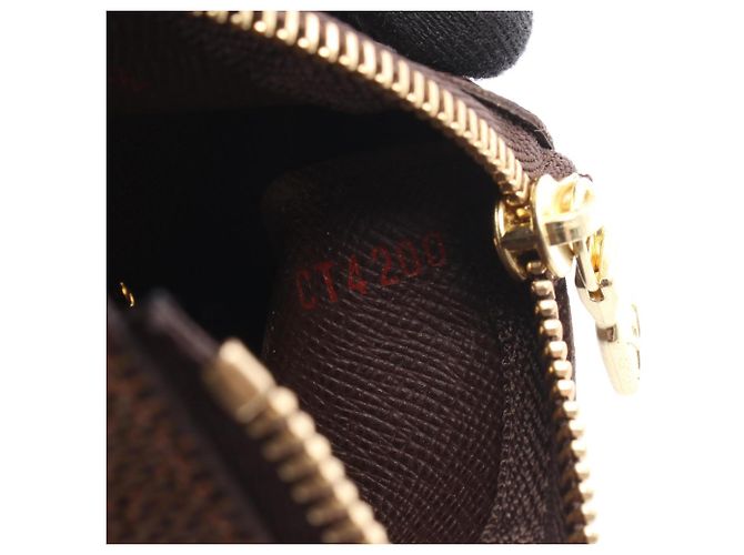 Louis Vuitton Pochette Clé Damier Ebene Coin Purse Castaño - vista 5