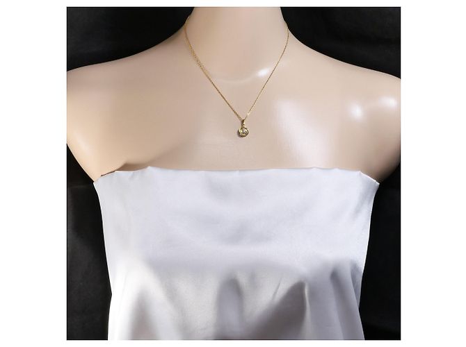 Autre Marque Platin- und Goldcollier mit Diamanten Golden - Ansicht 5