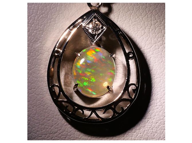 Autre Marque Collana in Platino PT850 con Opale di Fuoco e Diamante - vista 2