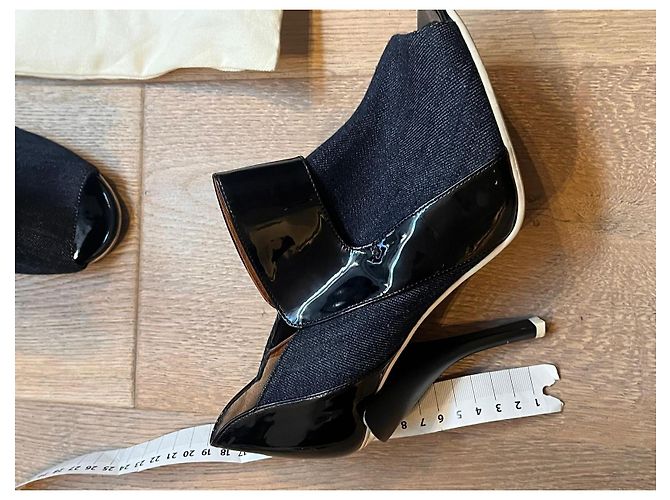 Stivaletti Fendi in denim e vernice nera peep-toe Nero Blu scuro - vista 10