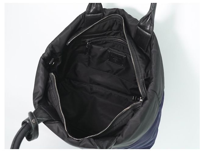 Prada Convertible Double Tessuto Medium Bleu Marine - vue 5