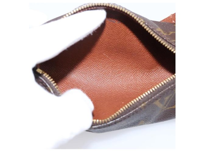 Louis Vuitton Papillon Pochette Monogram Canvas Mini Marron - vue 5
