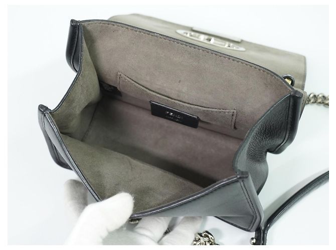 Fendi Kan I F Leather Small Negro - vista 3