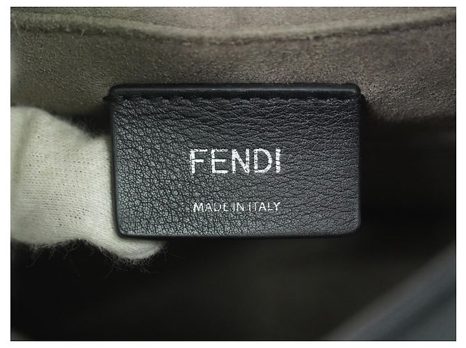 Fendi Kan I F Leather Small Negro - vista 4