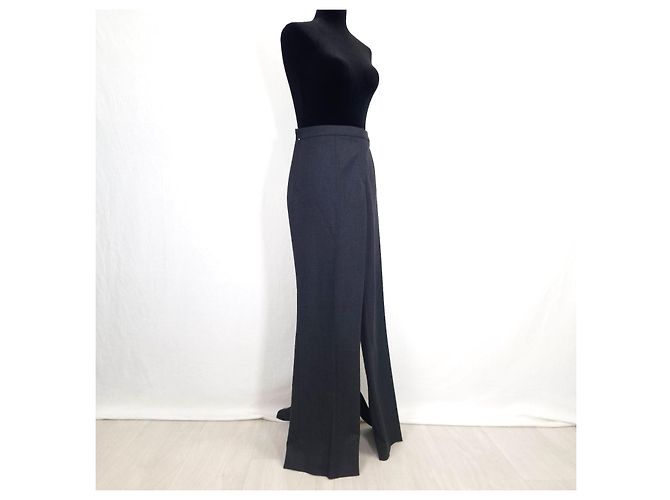 Escada Curvy Grey Wool Trousers - view 8