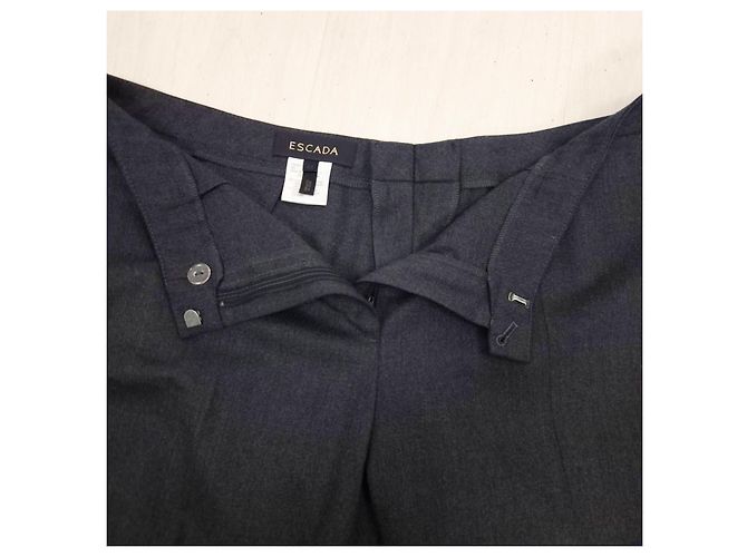 Escada Curvy Grey Wool Trousers - view 9