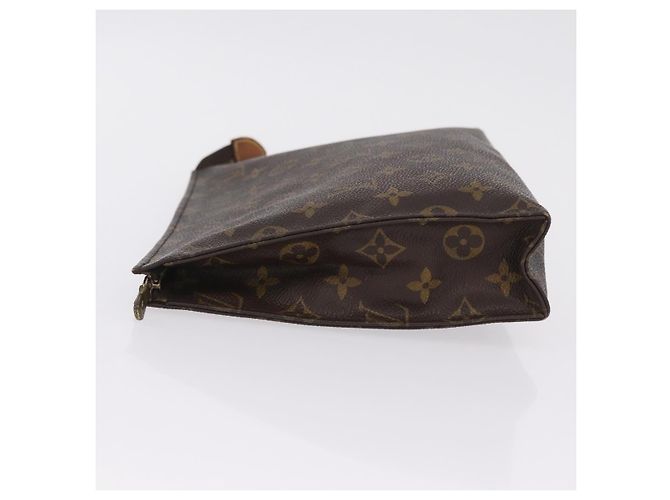 Trousse de toilette Louis Vuitton Monogram Canvas 26 Marron - vue 4