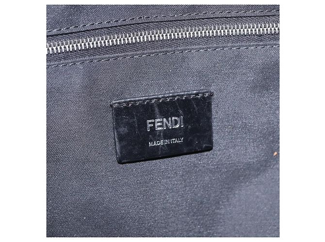 Fendi Cuir embossé Zucca avec fermeture éclair à la taille Jaune - vue 6