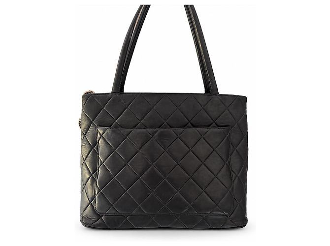 Chanel Shopping Bag aus gestepptem Leder Schwarz - Ansicht 11