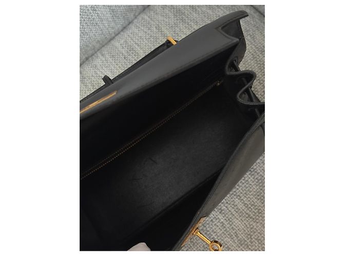 Hermès Kelly 28 Sellier Handtasche in Schwarz - Ansicht 13