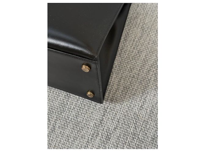 Hermès Kelly 28 Sellier Handtasche in Schwarz - Ansicht 6