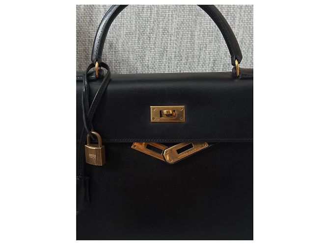 Hermès Kelly 28 Sellier Handtasche in Schwarz - Ansicht 7