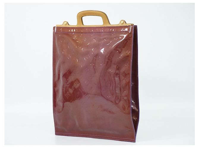 Louis Vuitton Stanton Monogram Vernis Purple - view 2