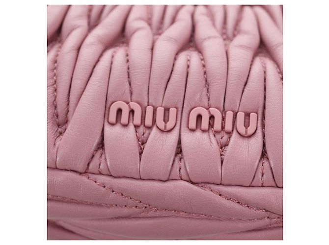 Borsa a tracolla Miu Miu Matelassé in pelle rosa oro autentica 204496SAM D'oro - vista 19