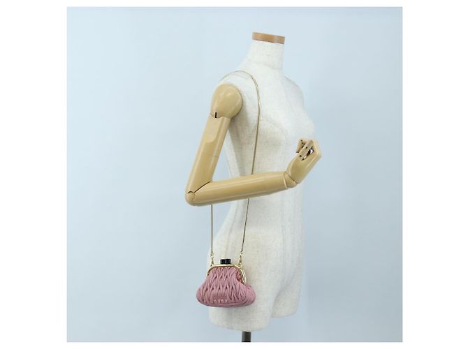 Borsa a tracolla Miu Miu Matelassé in pelle rosa oro autentica 204496SAM D'oro - vista 24